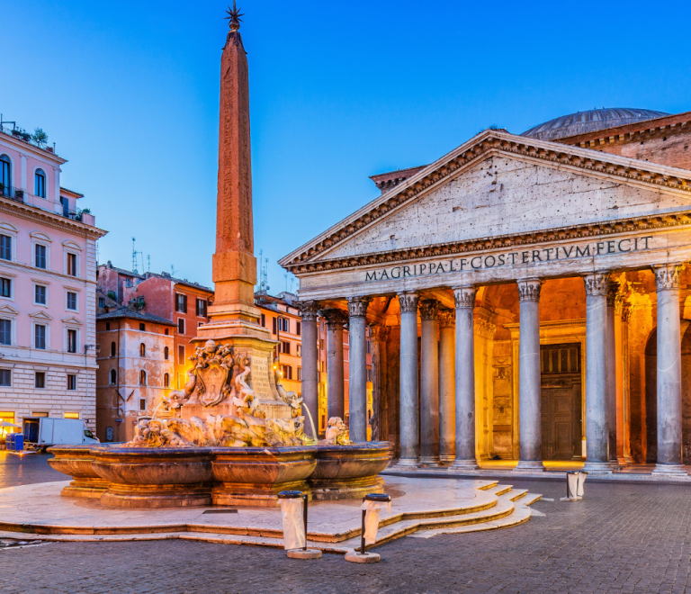 Night Attraction in Rome