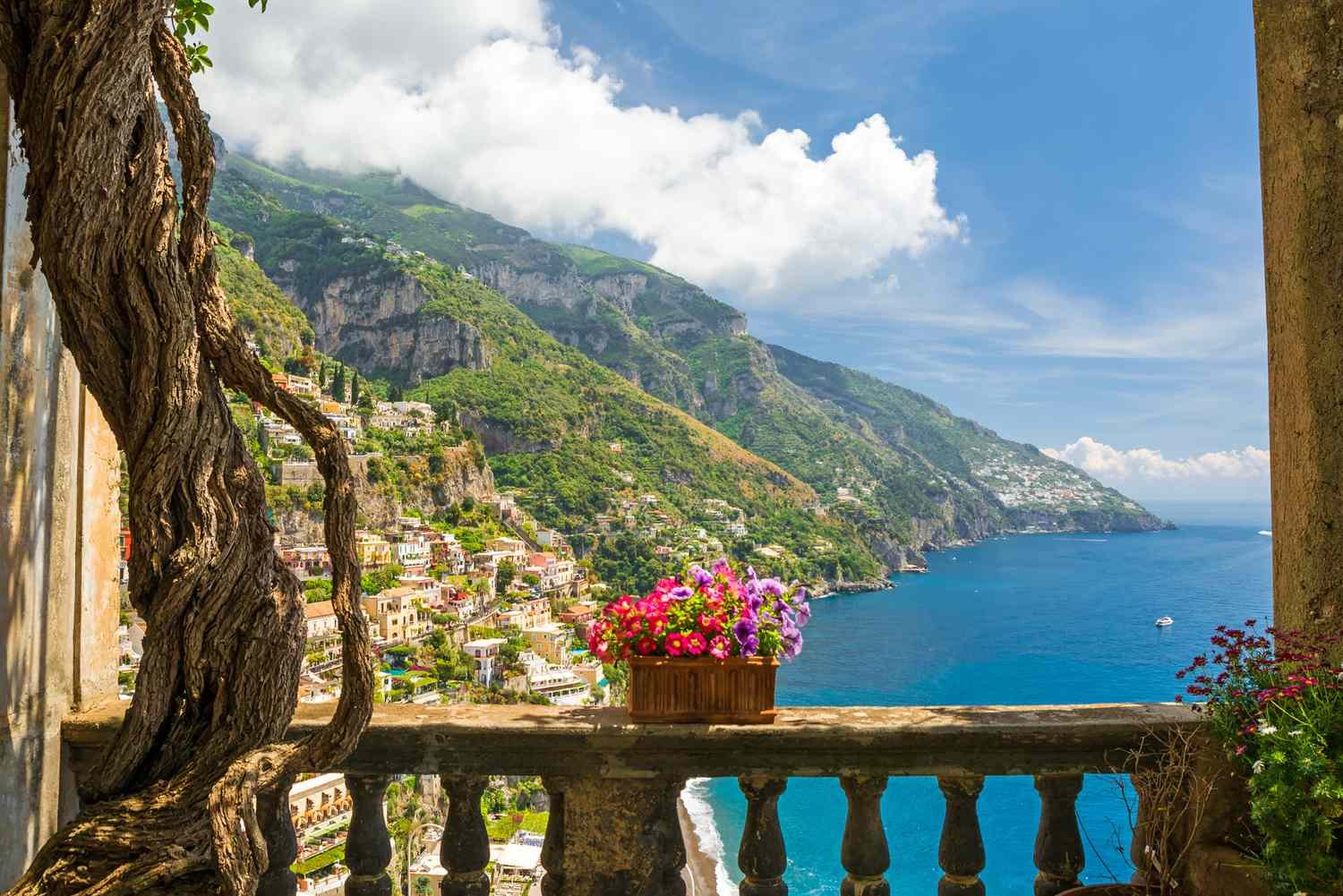 Amalfi Coast for First Timers Best Towns, Beaches & Cliffside Drives